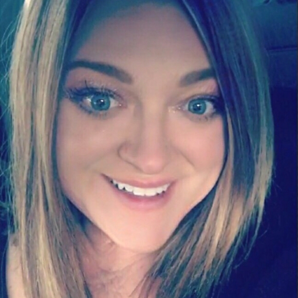 Meet your Posher, Colette - Picture 1 of 1